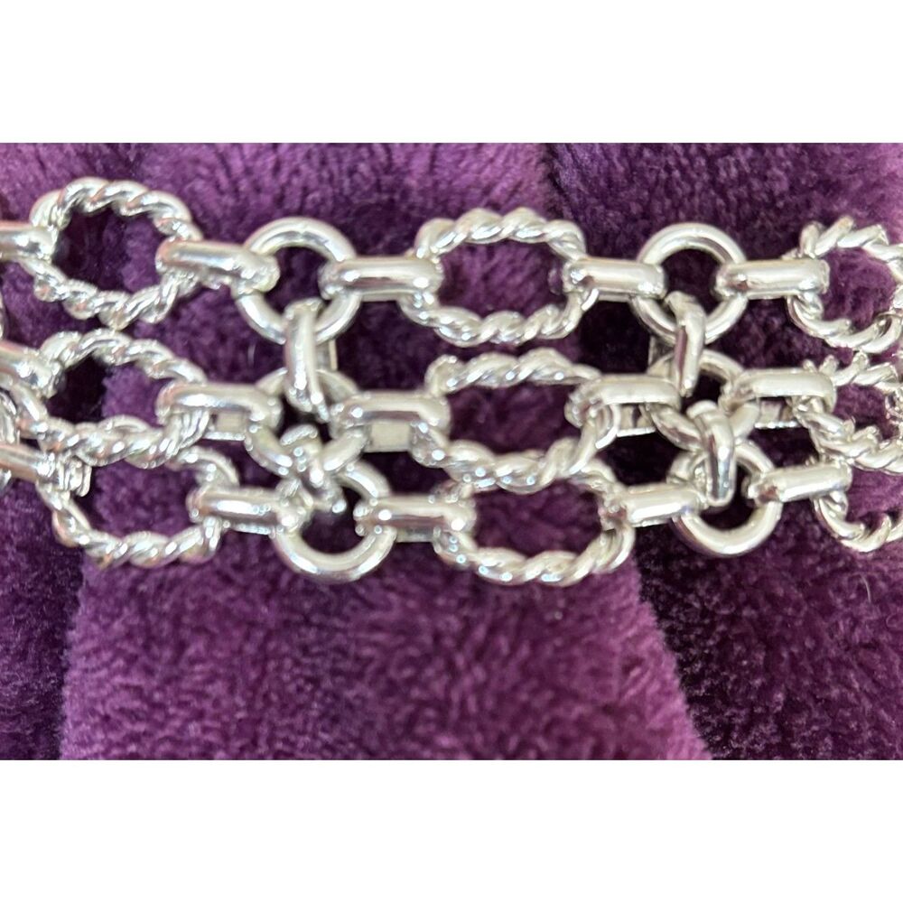 Vintage Signed Monet Triple Row Chainmail Twist Link Silver Tone Bracelet 8" - Picture 4 of 4